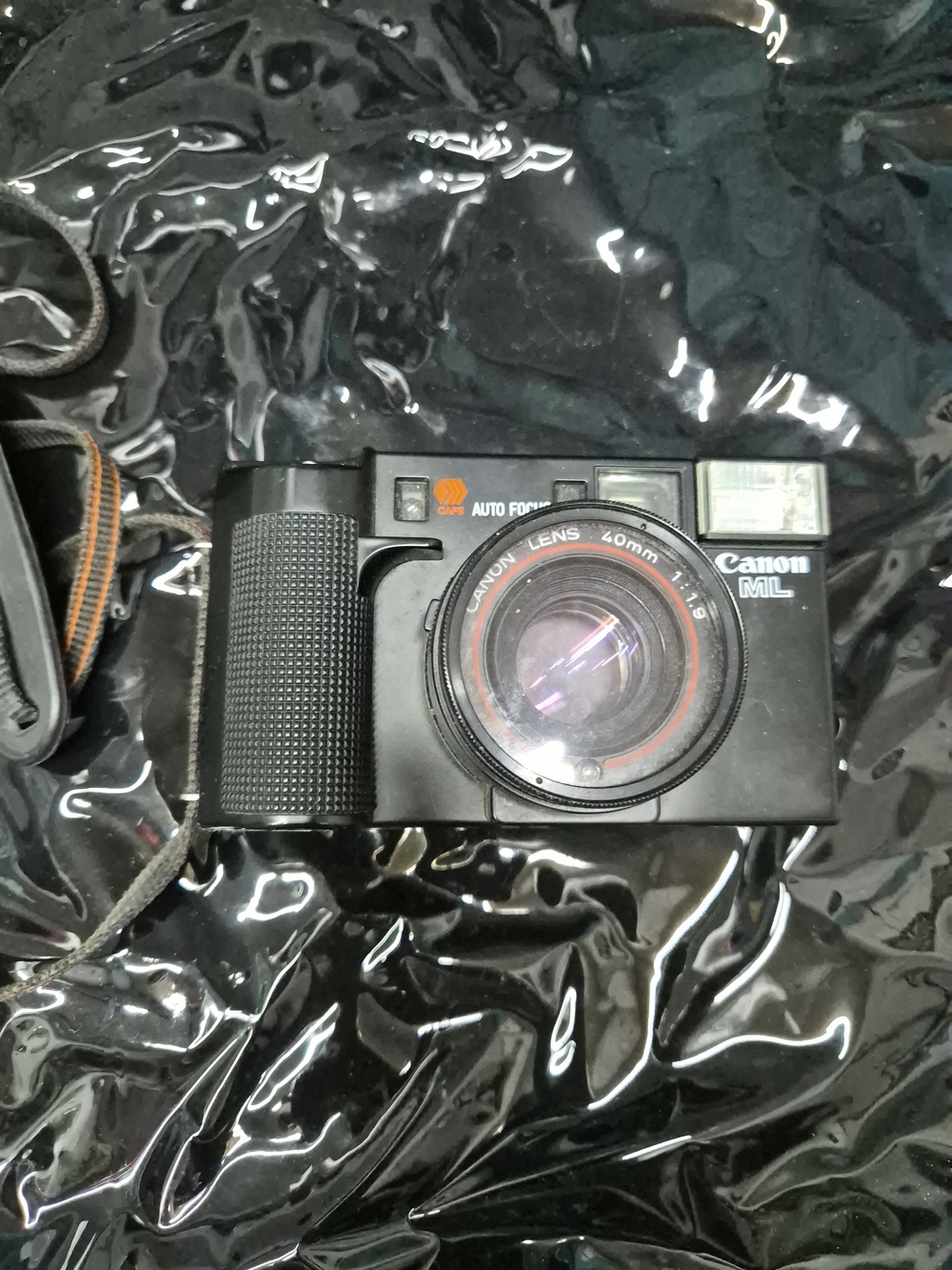 Canon ML 40mm Film Camera in Black